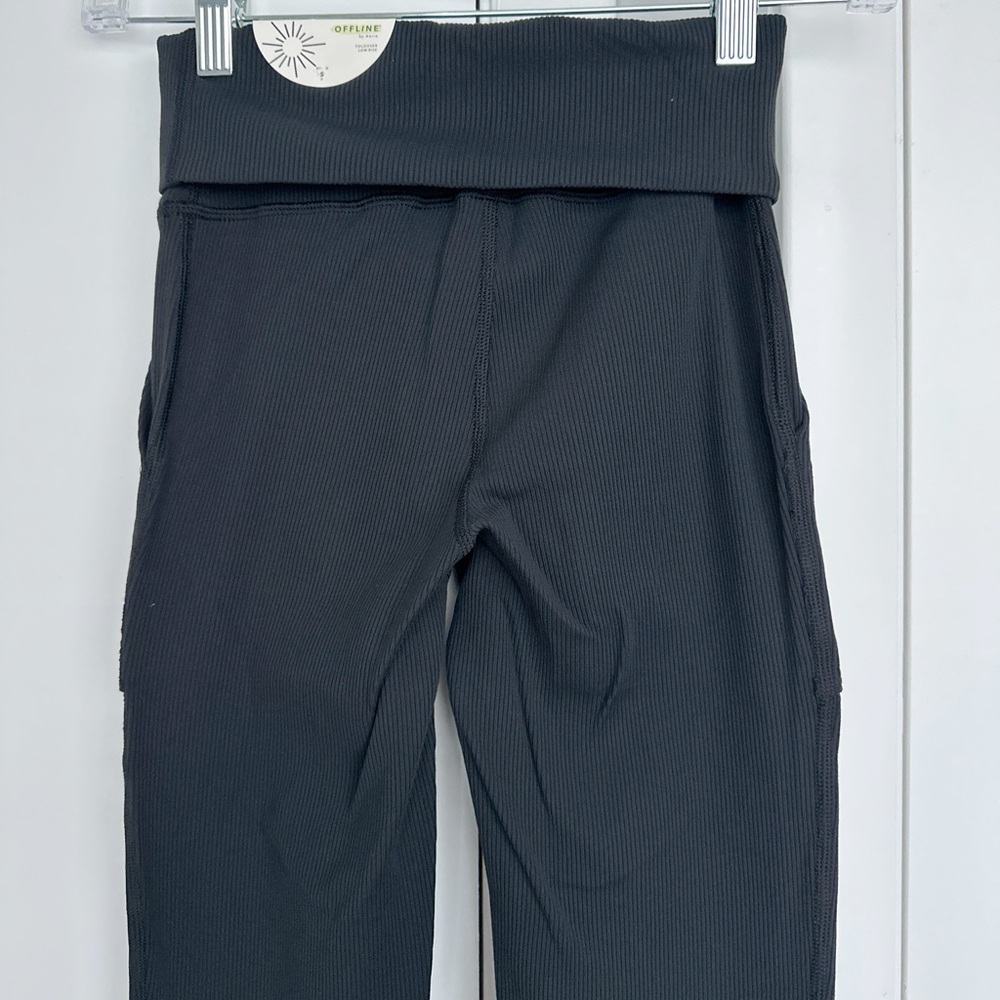 (S) NWT Offline by Aerie Ribbed Super Flare Leggings - Picture 6 of 6